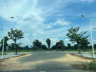 Hàng hiếm  5 suất ngoại giao centre ville lương sơn, view hồ giá tốt chỉ 2,2tỷ/lô 108m2, sẵn sổ đỏ 1