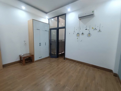  MẶT TIỀN ĐƯỜNG 5M5 SƠN TRÀ - Vài phút ra biển - Toàn khách sạn Villa 3 tầng 3 phòng ngủ 3 mê 2