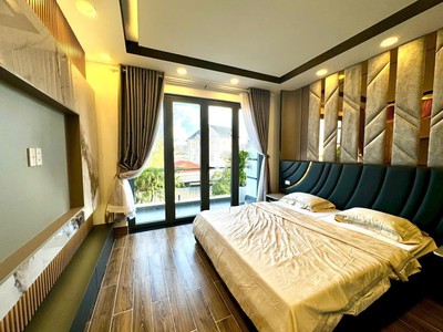 Bán nhà đường cao thị chính kdc nam long q7, 80m2, 4 lầu tặng nội thất 3