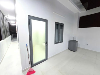 Bán nhà lô góc 2 mặt tiền kinh doanh sầm uất 4 tầng 202m2 10x20m thu nhập 70tr.th gần lã xuân oai 3