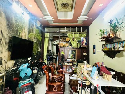 Bán nhà đẹp vị trí kd oto ngủ trong nhà  74m2  7pn shr   6ty6 tl 3