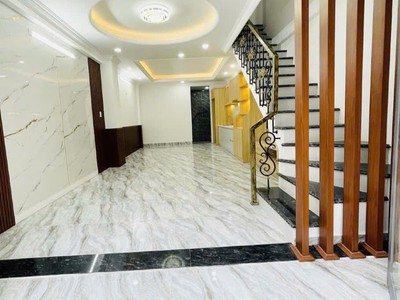 Q7 tân kiểng cách mặt tiền đường số 20m ngang 4.1x11m gần chợ tân mỹ sổ vuông đẹp 5.xt 0