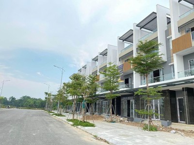 CHỈ 3.X TỶ - Sở hữu Shophouse Hoàng Quốc Việt - Kinh doanh sầm uất ngay  AEON MALL HUẾ 4