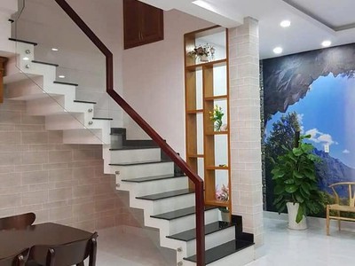 Bán nhà hẻm 50m2, 2 tầng, 2pn, 3wc, bình hưng hòa, bình tân - giá 5.1 tỷ, sổ đỏ 1