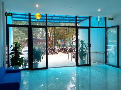 Chính chủ cần cho thuê căn hộ trong toà n2e trung hoà nhân chính, 54m2, 2pn, 1pk, 1vs, bếp. 4