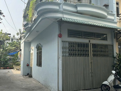 Nhà gấp bán lô góc phạm văn bạch 40mz,nhỉnh 5 tỷ phường 15 tân bình 0