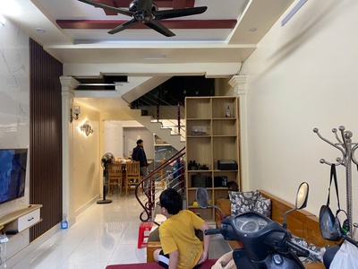 Hiếm Có ĐỘC NHẤT. Bán nhà 4 tầng Có gara Đường 5m có vỉa hè đường Phú Xá .Có gara ôtô. chỉ 3.3 tỷ 7