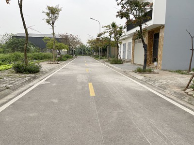 Chuyển công tác bán 85m2 đất đấu giá phường Thượng Thanh. Khu phân lô bàn cờ, thoáng mát 2
