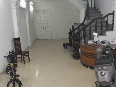 Chính chủ cho thuê mbkd tầng 1 nhà liền kề tại khu đô thị đại thanh, thanh trì 0