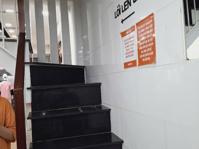  mặt tiền kinh doanh đường số 4  căn góc -  4 tầng -  vài bước ra phạm văn chiêu - sát bên 1