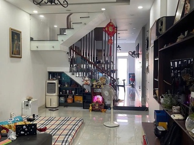 Gấp  nhà 3 tầng 155m2 mặt đường xe tải kd thạnh xuân 24 bán nhanh giá tốt nhỉnh 6tỷ 2