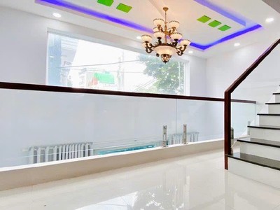 Hxh phạm văn chiêu gò vấp - 50m  - ngang 5m- dài 10m - 5 tầng - sổ vuông đẹp - hoàn công đủ - gần 4