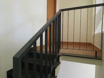 Nhà hxh phạm văn đồng, 100m2, 2 tầng, ngay trung tâm, cho thuê 10tr/tháng, thiết kế kiểu biệt thự 3
