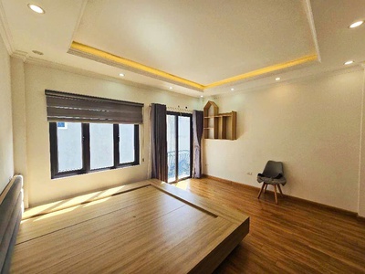 Hiếm - phố vip gia thụy long biên - nhà mới 4 thoáng, 36 m , 4 tầng, chỉ 6.x t.ỷ - gần ô tô - tiện 4