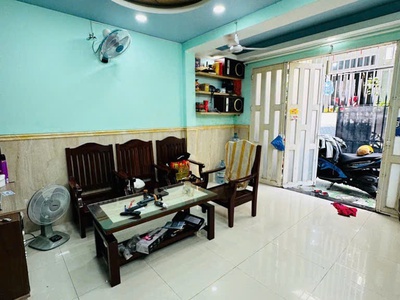 Cách vài căn RA MẶT TIỀN Nguyễn Sỹ Sách .F15. TB 0