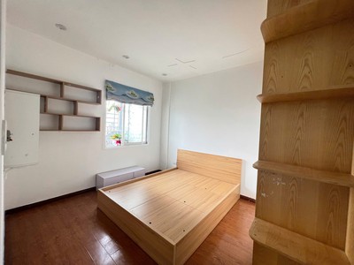 Cần bán căn chung cư  Nam Trung Yên - Cầu Giấy 60m, 2N1VS giá 4.1 tỷ, về ở luôn 2