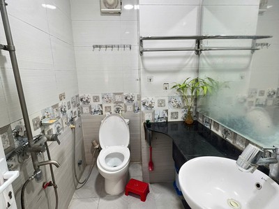 Cần bán căn chung cư  Nam Trung Yên - Cầu Giấy 60m, 2N1VS giá 4.1 tỷ, về ở luôn 4