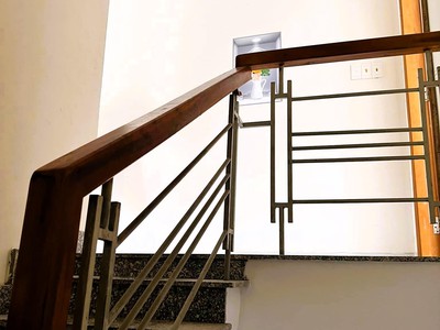 Cho thuê nhà 1t2l 4pn hẻm xe tải đường 23 - hiệp bình chánh 4