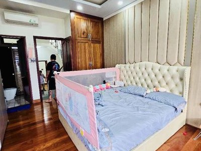 Tân quý - hẻm xe tải - 4 tầng - 66m - 5pn - nội thất xịn xò - nhỉnh 6 tỷ 1