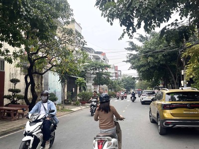 Bán nhà mặt tiền 3 tầng 138m2 6 20 chỉ 9 tỷ 99 kdc vip hồng long hiệp bình phước thủ đức 0