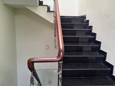 Bán nhà mặt tiền 3 tầng 138m2 6 20 chỉ 9 tỷ 99 kdc vip hồng long hiệp bình phước thủ đức 2