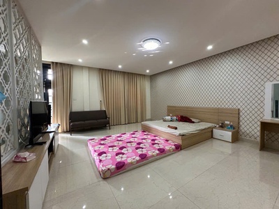 Bán gấp lô đất vip diện tích khủng 303m2 mặt đường biển nguyễn tất thành,thuận phước,hải châu,đà 2