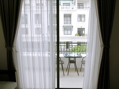 Cho thuê căn hộ Vinhomes Marina, 1 ngủ tách bếp  40m2 . 5