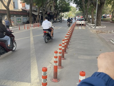 Bán nhà mặt phố kđt văn quán ,đang kinh doanh ,dòng tiền ổn định,tiềm năng tăng giá cao 2