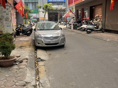 Bán nhà mặt phố kđt văn quán ,đang kinh doanh ,dòng tiền ổn định,tiềm năng tăng giá cao 4