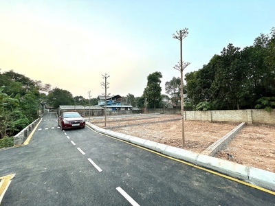 Bán lô đất đẹp gần khu cnc hoà lạc ôtô tận cửa thông bốn phía 60m nhỉnh 1tỷ 0