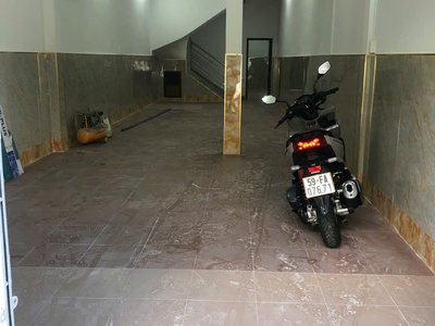 Chính chủ cần cho thuê nhà ở mặt tiền đường trần văn đang - p.9 - q.3 - tp. hồ chí minh 1