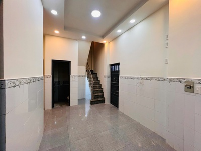 Hiếm có  chính chủ cần bán nhà lô góc, dòng tiền 50tr 6pn, 34m2 chỉ với giá cực chất 8,2 tỷ 1