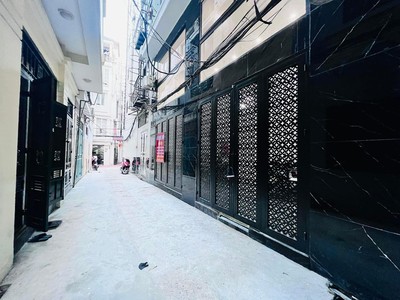 Bán toà nhà cho thuê 18 phòng doanh thu 1 tỷ/năm tại Đình Thôn Mỹ ĐÌnh 0