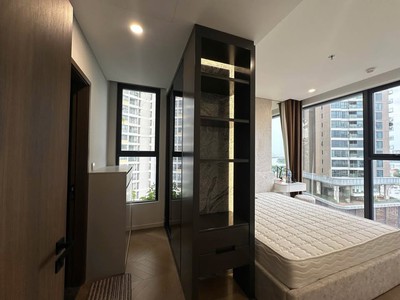Cho thuê căn hộ lumiere riverside 3pn 93m , full nội thất, tầng cao view đẹp, giá 40 tr/th 3