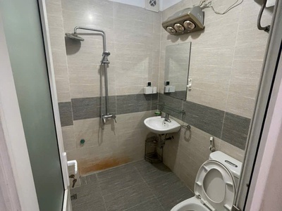 Chính chủ bán nhà 5 tầng o to đậu cạnh nhà 38m2 3 ngủ giá :6.1 tỷ ngã tư sở 4