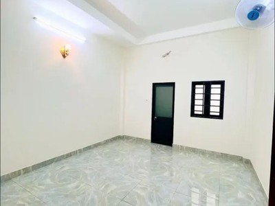 Bán nhà 3 tầng, 5 pn, 5 wc, 65m2, ngõ số 2, bình hưng hòa, bình tân, giá 5.4 tỷ - sổ đỏ chính chủ 2