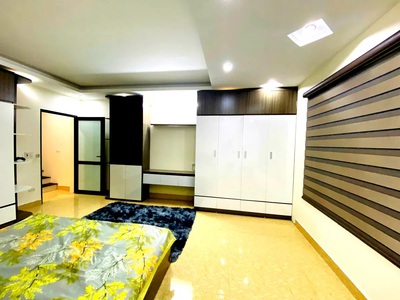 Đỉnh nóc mỹ đình, nam từ liêm diện tích 50m2, mặt tiền 4m, ngõ rộng gần phố, oto tránh 3