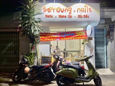 Sang nhượng tiệm nail tại 20 duy tân, phường 15, phú nhuận 1