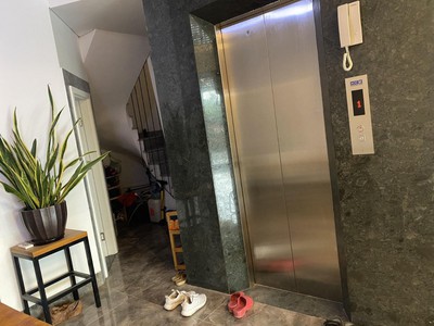 Hiếm, siêu phẩm nhà phú diễn, lô góc,thang máy,vf3 vào nhà,50m ra phố, 8.5 tỷ 1