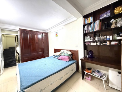 Ba đình- hiếm - phân lô ô tô - lô góc 3 mặt thoáng - dân xây - thừa công năng      đội cấn 2