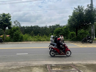 Bán đất mặt tiền đường cách mạng tháng 8, kp4b thị trấn dầu tiếng - bình dương. 2