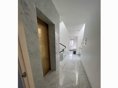 Cho thuê biệt thự an phú quận 2, giá tốt, có thang máy, nội thất sang trọng 4