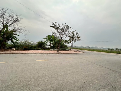 Bán đất phân lô tại Lai Sơn, Vĩnh Yên, Vĩnh Phúc. 2 mặt tiền 3,7 tỷ. LH: 098.991.6263 4