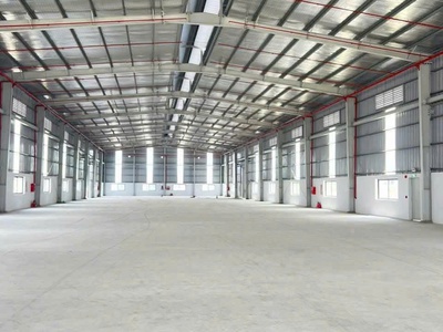 Xưởng khu công nghiệp Đức Hòa 3 dt 3000m2 giá 27 tỷ 2