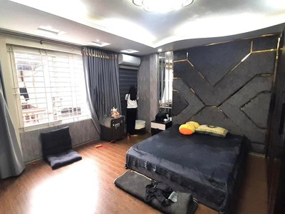 Bán nhà  võng thị - gara ô tô   kinh doanh- lô góc   ô chờ thang máy  68m 5 tầng 16.9 tỷ 2