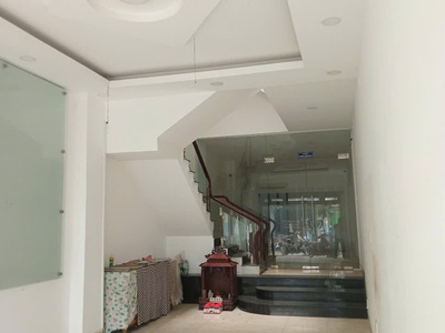 Bán nhà mặt tiền lý thánh tông. giá chỉ 13,6 tỷ. diện tích: 4   26, sổ công nhận 110m. 0