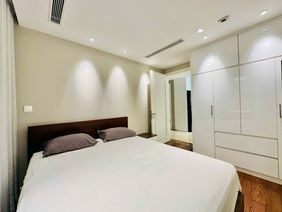 Cần bán căn 3 ngủ 111m2 d le roi soleil 59 xuân diệu  quảng an tây hồ . 4
