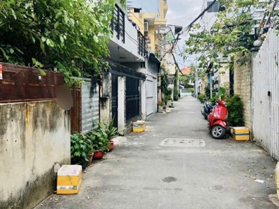 Hxh sát hẻm xe tải thông - khu cao tầng - lô đất đẹp- dương quảng hàm- 4.62x15,5 2
