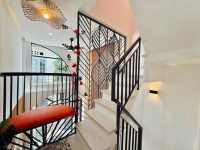 Bán nhà gần emart 2 - p12, gò vấp - 3pn - 3 tầng - ngang 3.05m - dài 9.5m - giá chỉ 3.868 tỷ 3