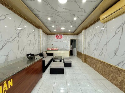 Lê hồng phong quận 10 mặt tiền thụt 42m2 4x10.5 a4-2tầng ôtô ngủ nhà 8.2tỷ 3